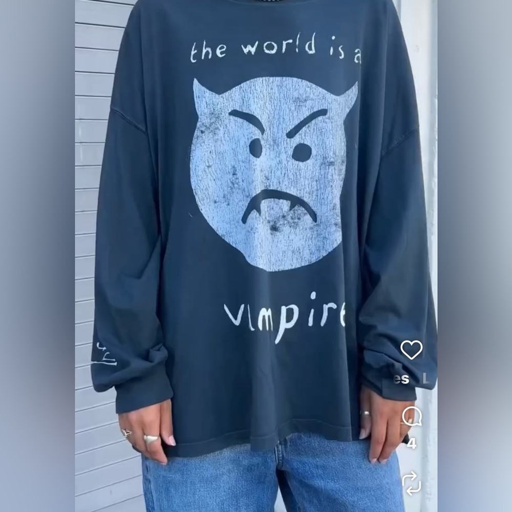 NWT Smashing Pumpkins daydreamer graphic long sleeve tee - Picture 3 of 12